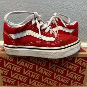 Vans Old Skool Red Lace Up Sneakers Size 11.0 Comes With Original Shoe Box